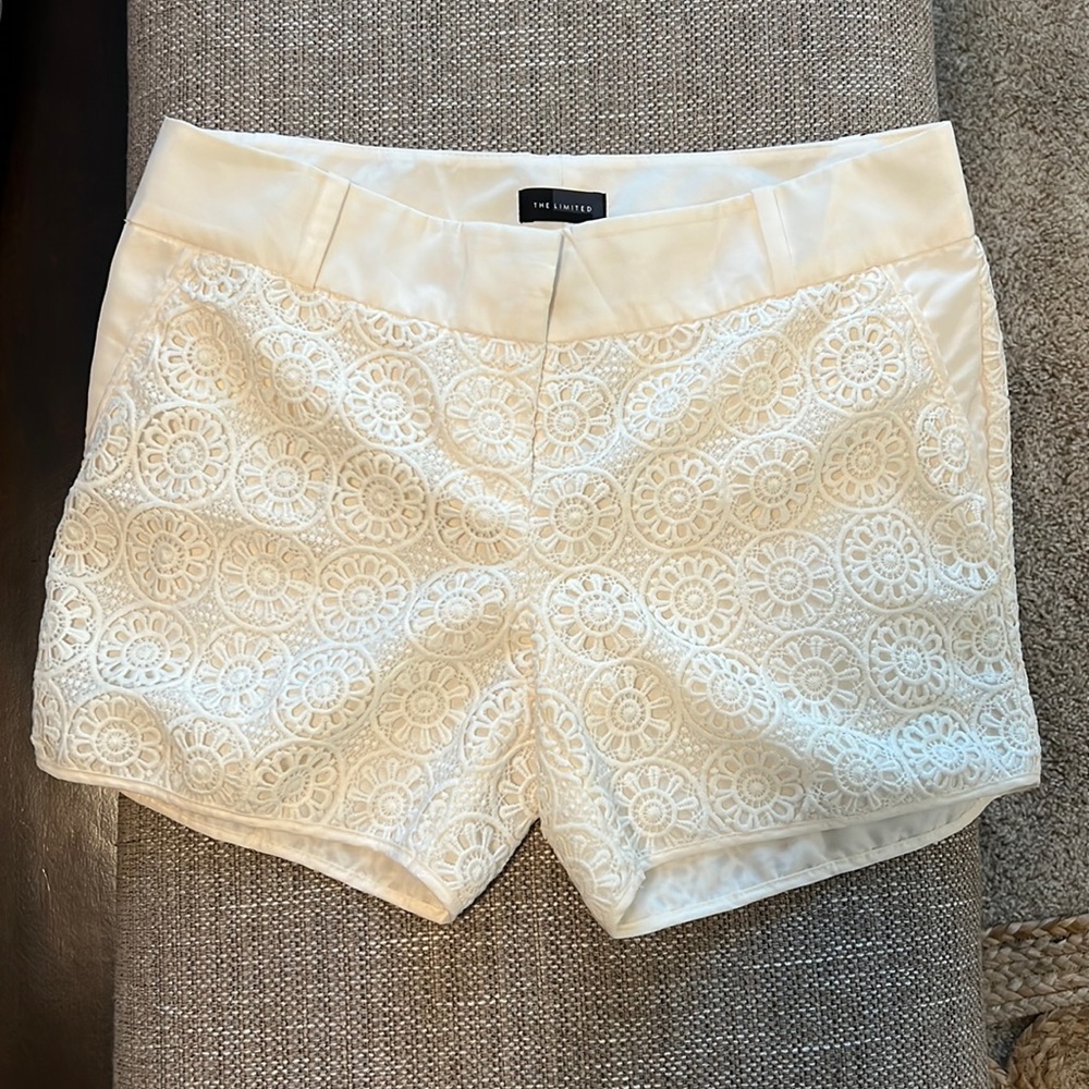 Cream Lace shorts
